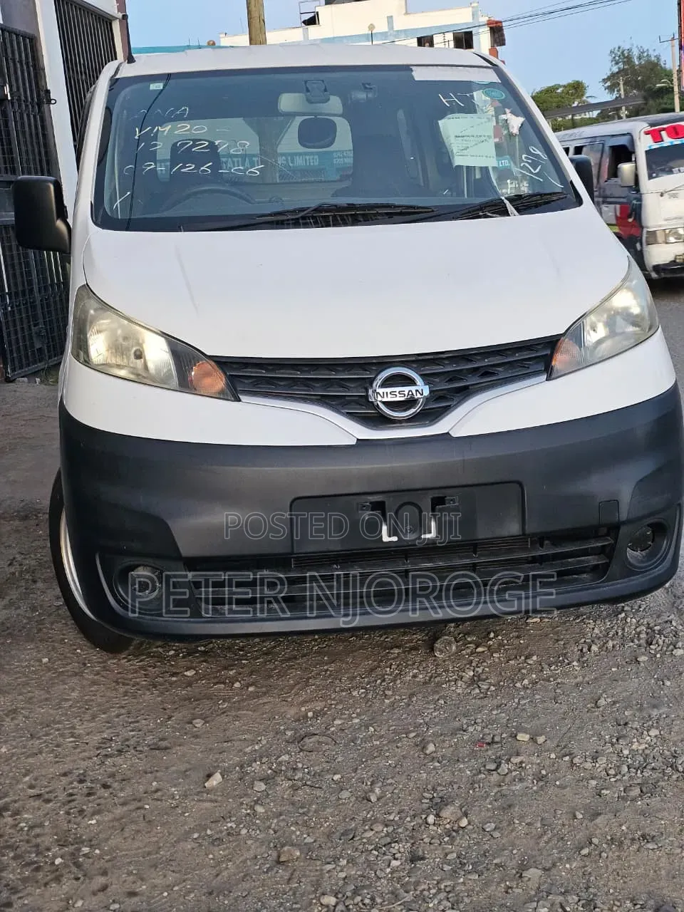 Nissan NV200 2018 White
