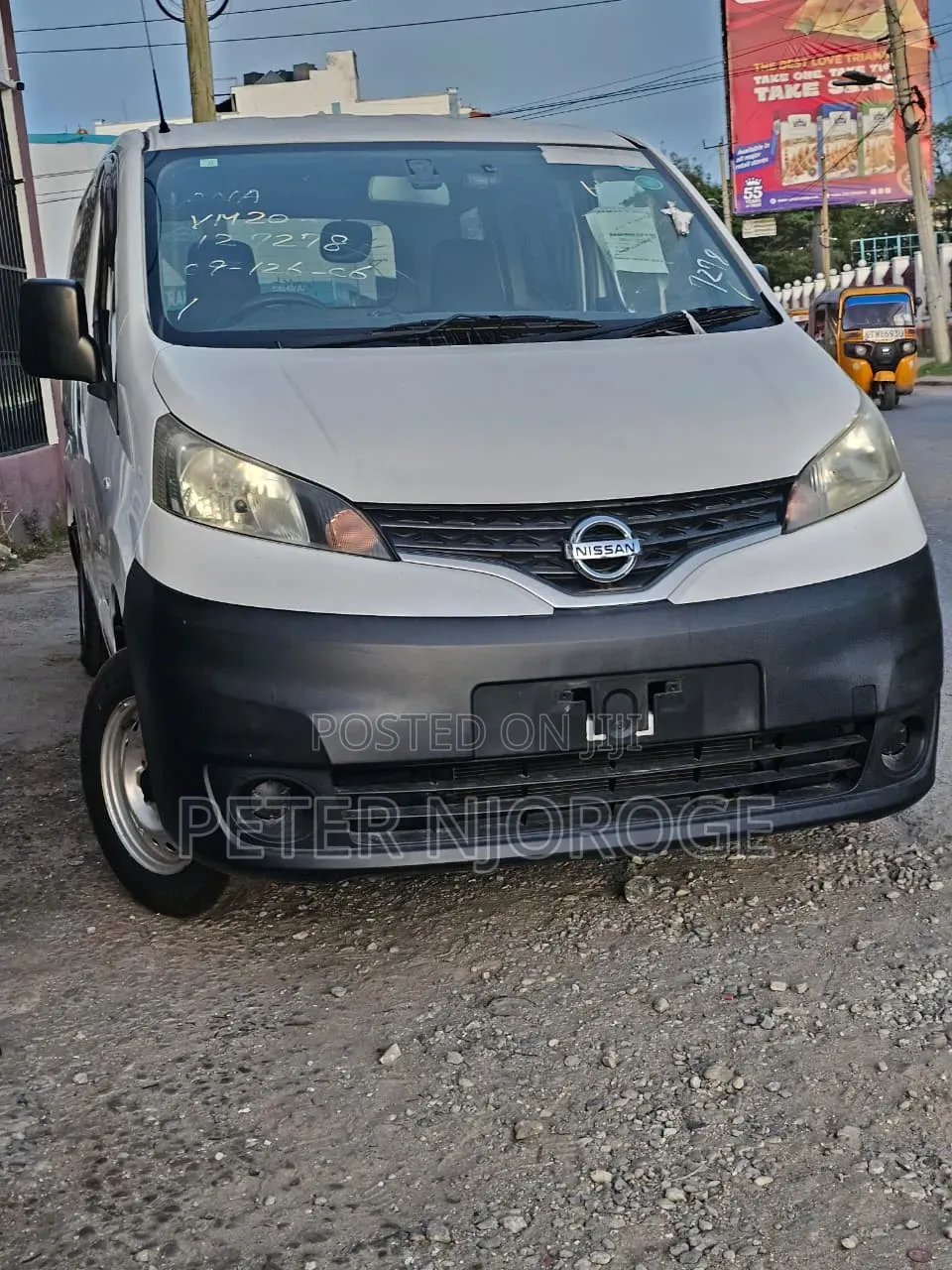 Nissan NV200 2018 White