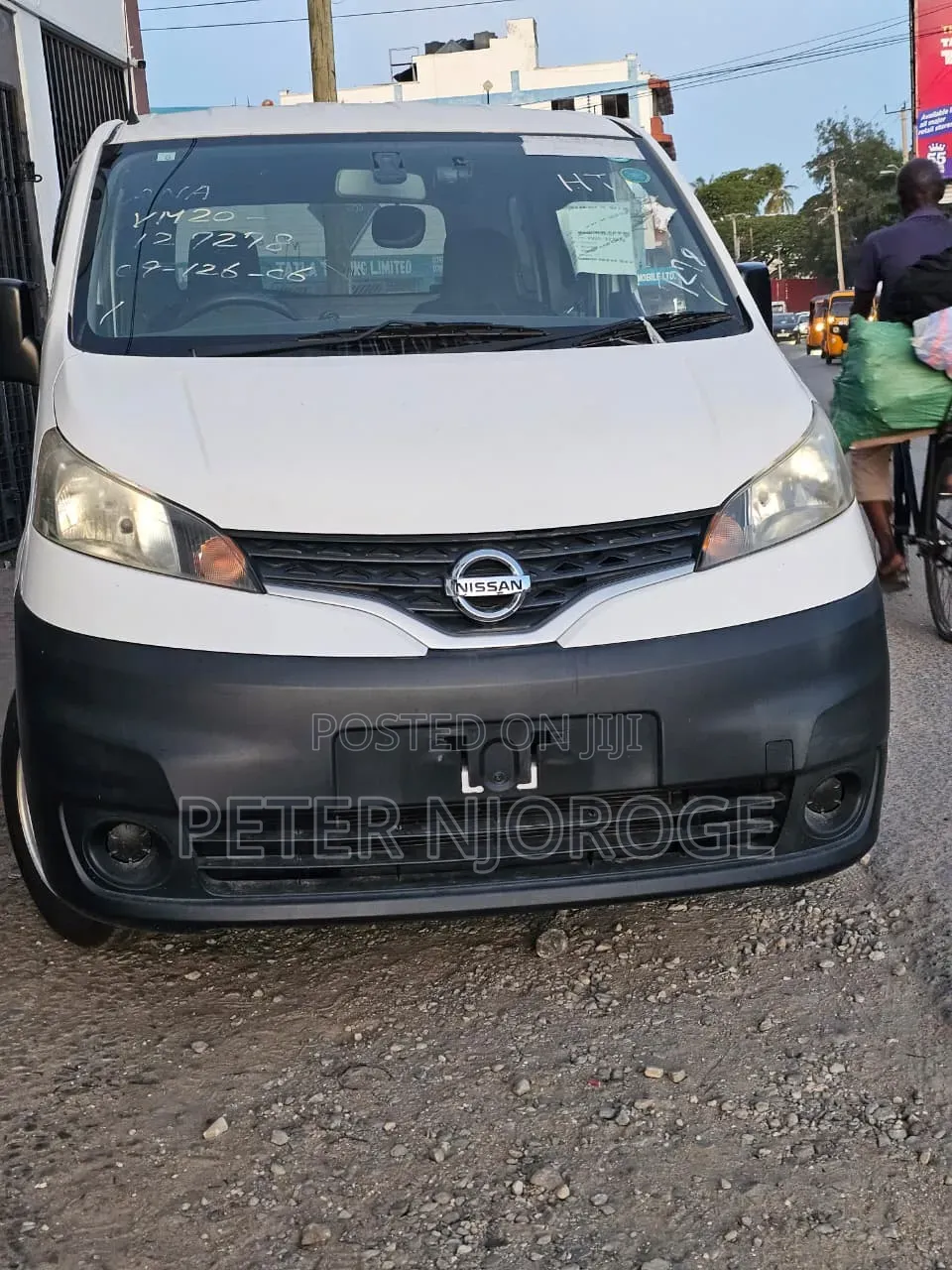 Nissan NV200 2018 White