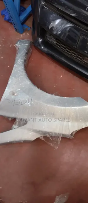 Nissan Note E12 Wing