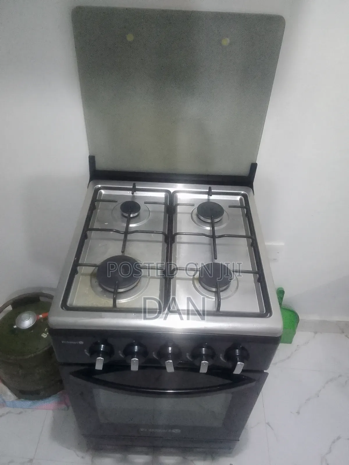4 Burners Gas Cooker