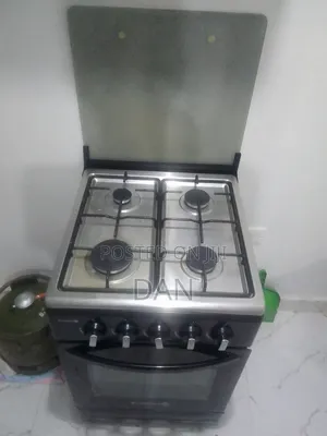 4 Burners Gas Cooker