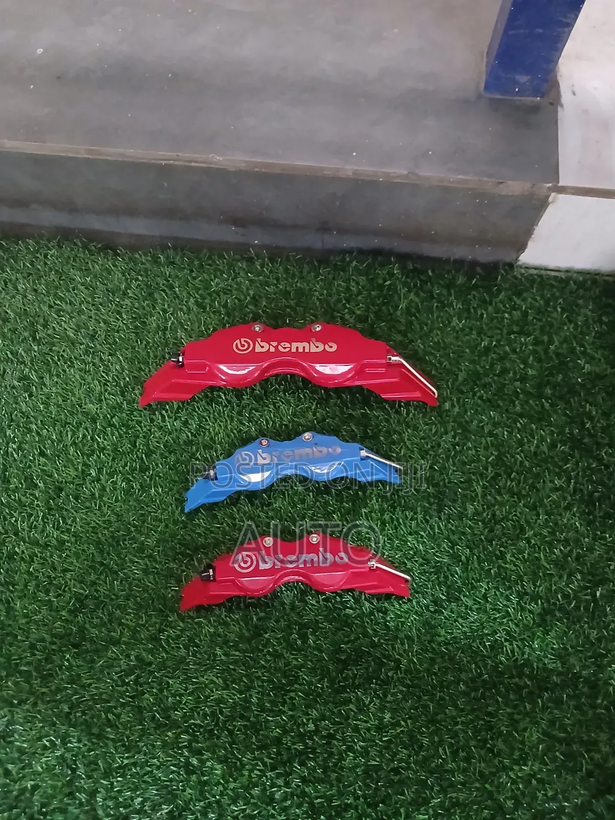 Brembo Brake Caliper Covers – Sporty Car Brake Styling Accessories