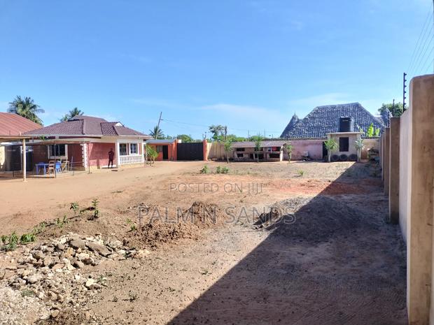 2bdrm Bungalow in Mvindeni, Diani for sale - thumbnail 3