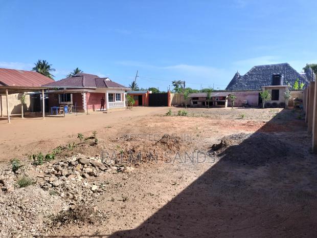 2bdrm Bungalow in Mvindeni, Diani for sale - thumbnail 4