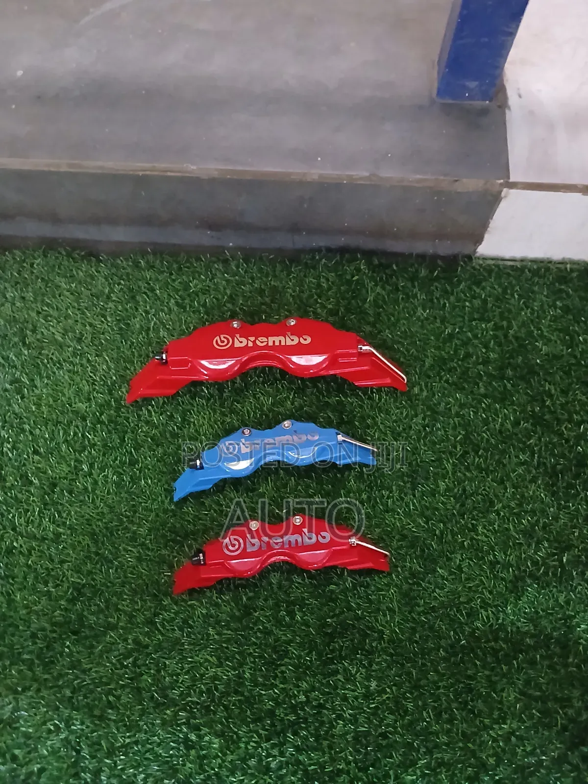 Brembo Brake Caliper Covers – Sporty Car Brake Styling Accessories