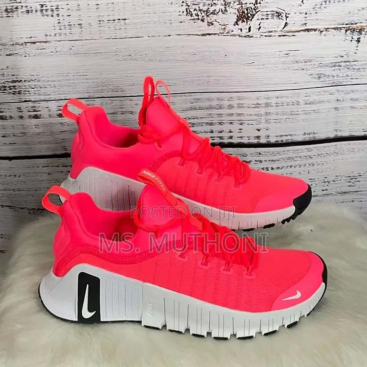 Ladies Vibrant Colors Workout / Trainers Shoes (Metcon ) Size 37-40