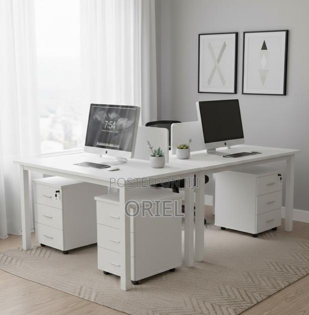 Office Workstation : Modern 2-way White Office Workstation. - thumbnail 6