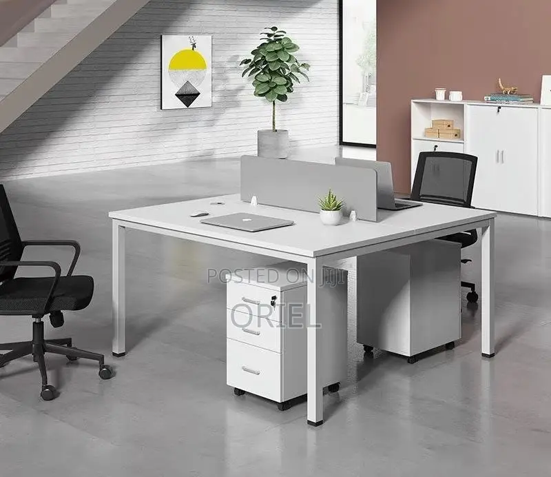 Office Workstation : Modern 2-way White Office Workstation.