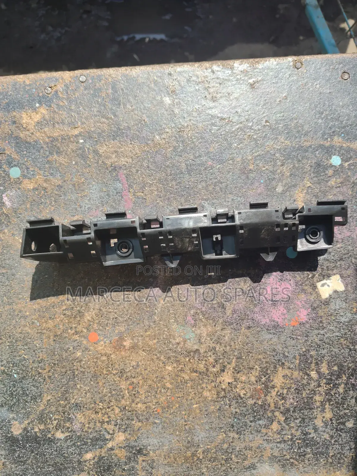 Subaru Impreza N16 Front Bumper Slide Retainers