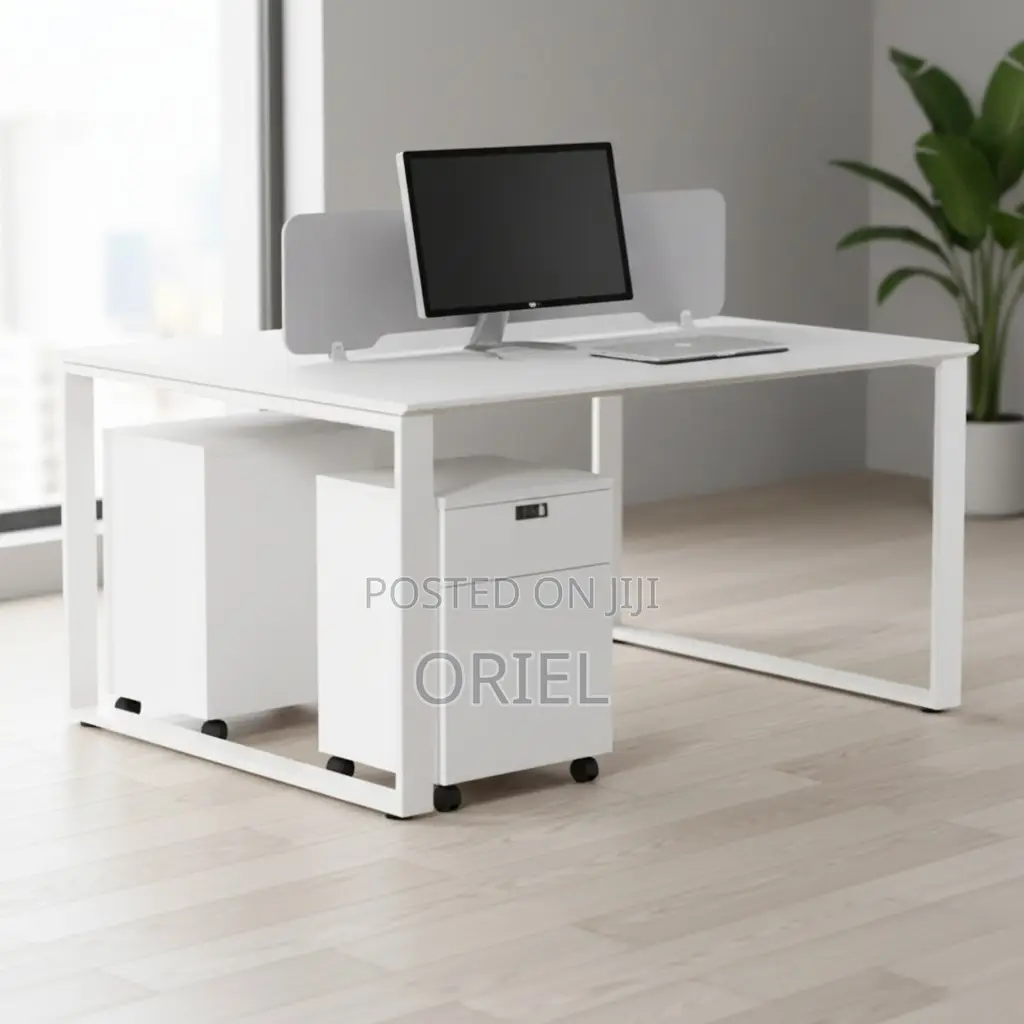 Office Workstation : Modern 2-way White Office Workstation.
