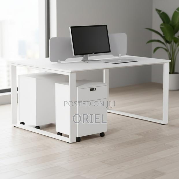 Office Workstation : Modern 2-way White Office Workstation. - thumbnail 14