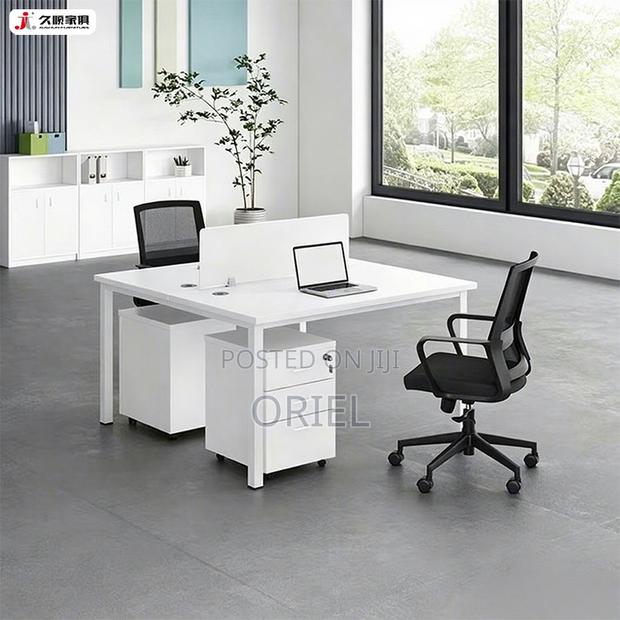 Office Workstation : Modern 2-way White Office Workstation. - thumbnail 15