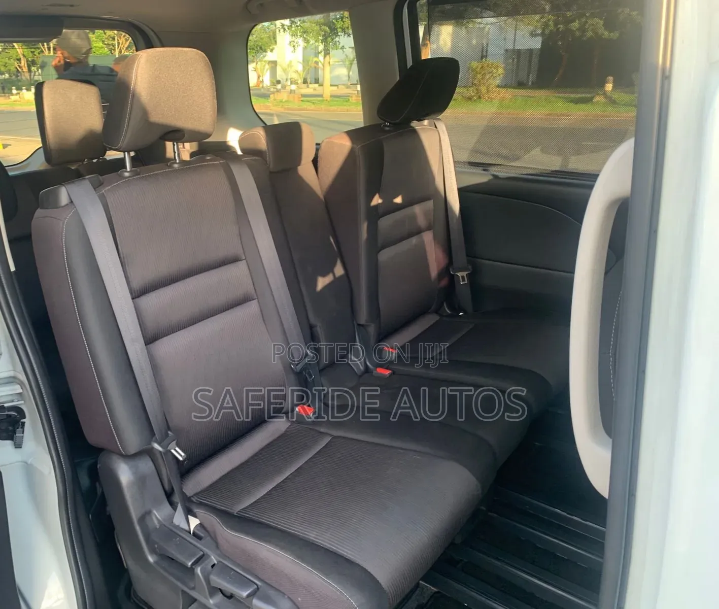 Nissan Serena 2018 Gray