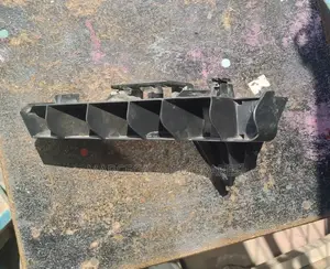 Harrier New Taillight Bracket
