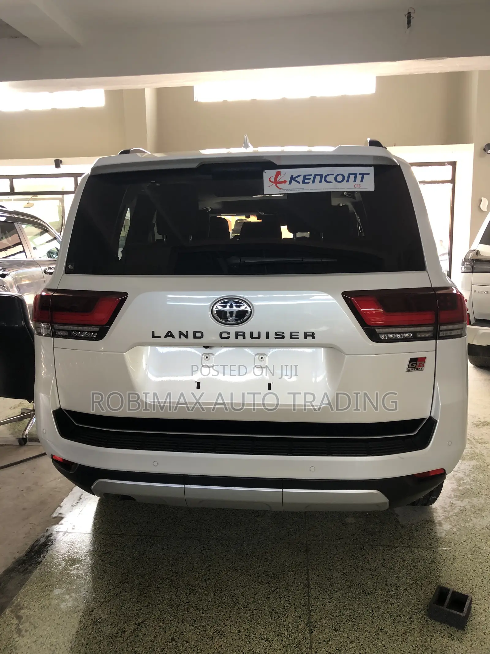 New Toyota Land Cruiser LC300 2023 White