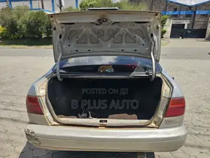 Nissan FB14 2003 Silver