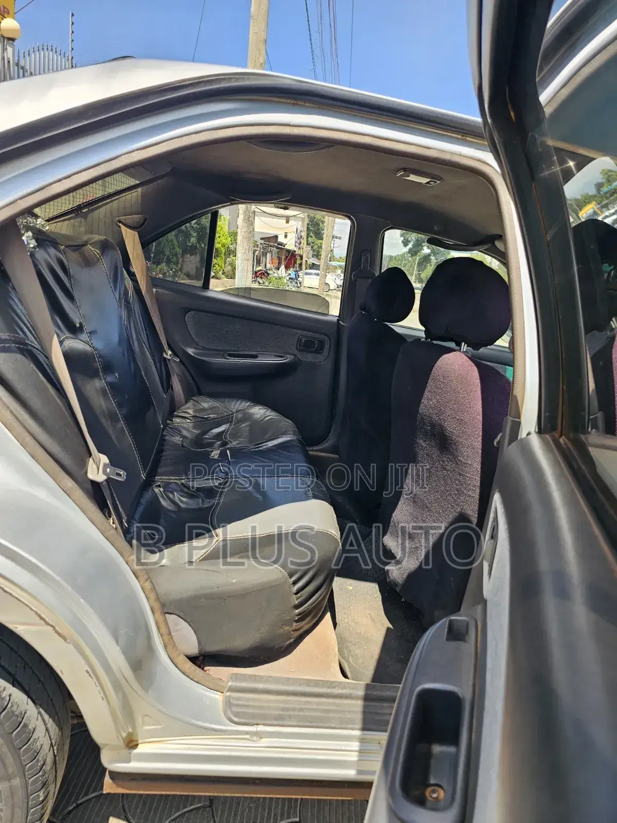 Nissan FB14 2003 Silver