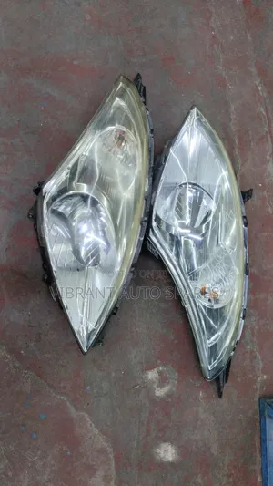 Suzuki Swift 2012 Headlights Non Zenon