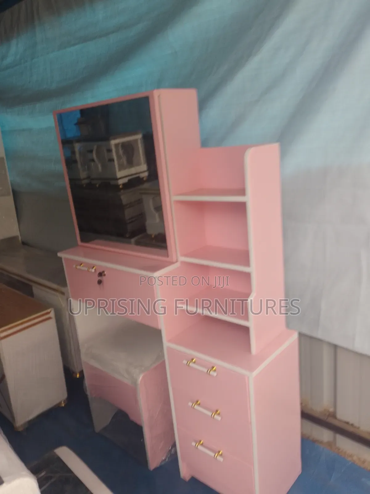 Dressing Mirror Pink With Sliding Mirror