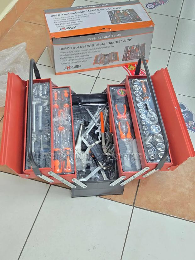 85pcs Mechanical Toolbox