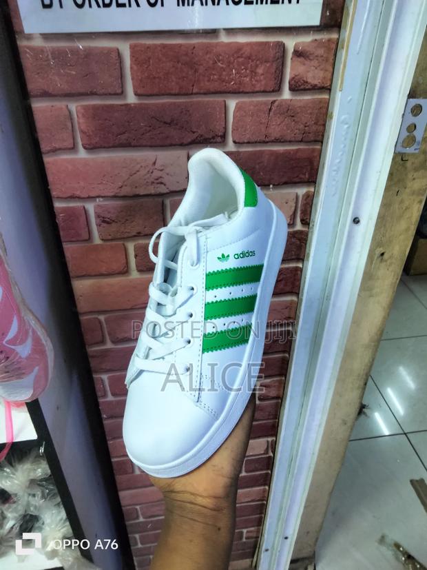 Adidas Sneakers - thumbnail 3