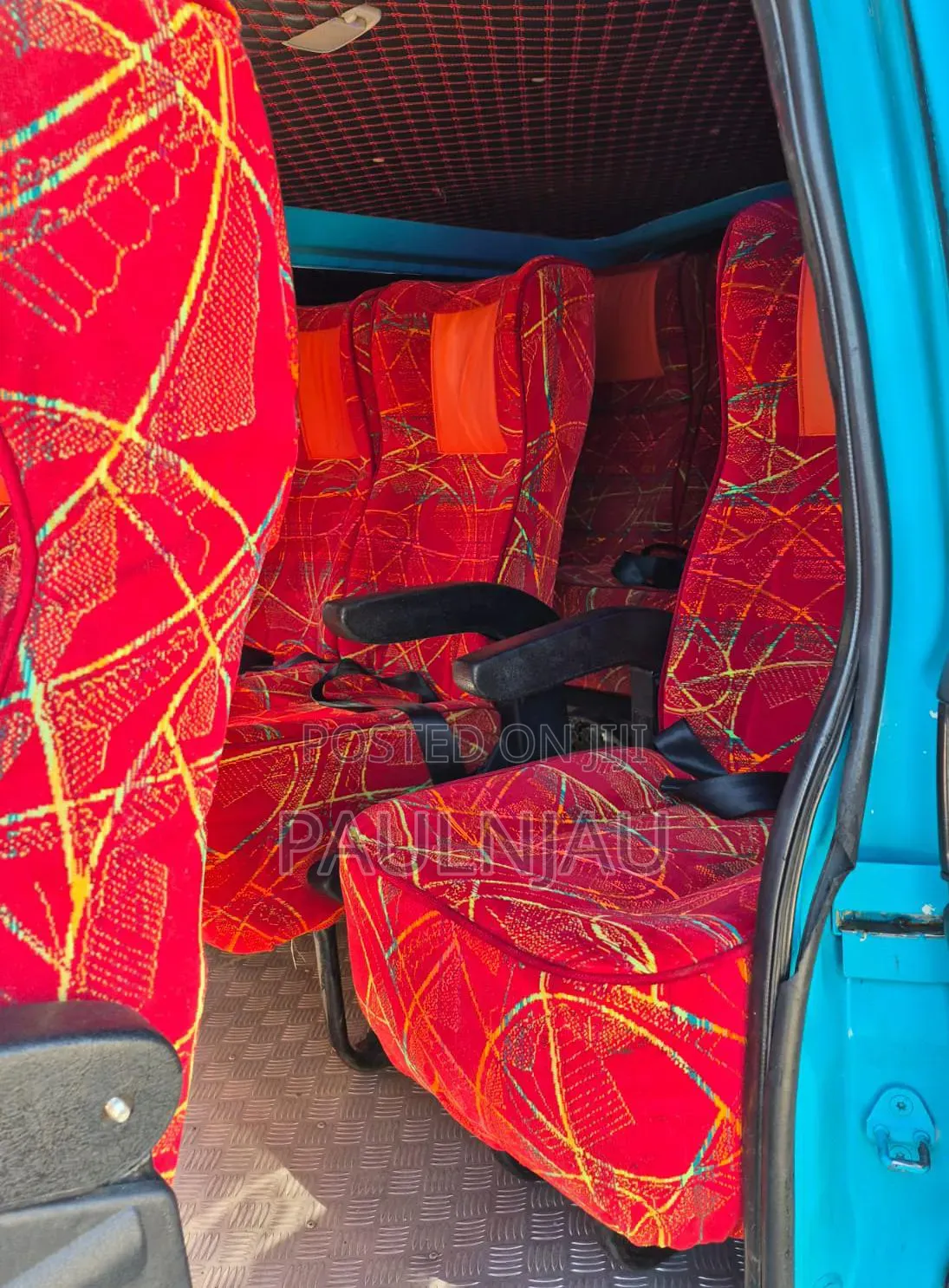 Toyota HiAce 2011 Blue