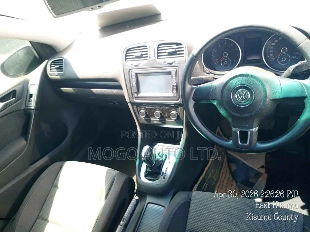 Volkswagen Golf 2011 Blue