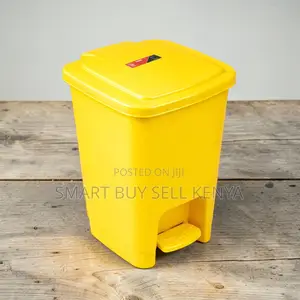 30l Large Capacity Hard Plastic Step Pedal Waste Garbage Bin for Homes