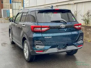 Toyota Raize 2020 Blue