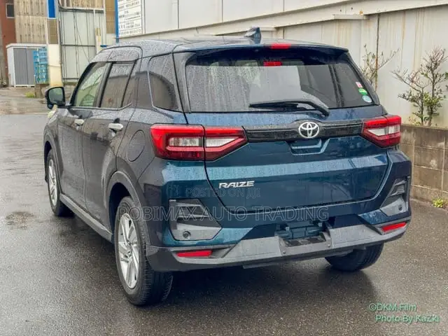 Toyota Raize 2020 Blue