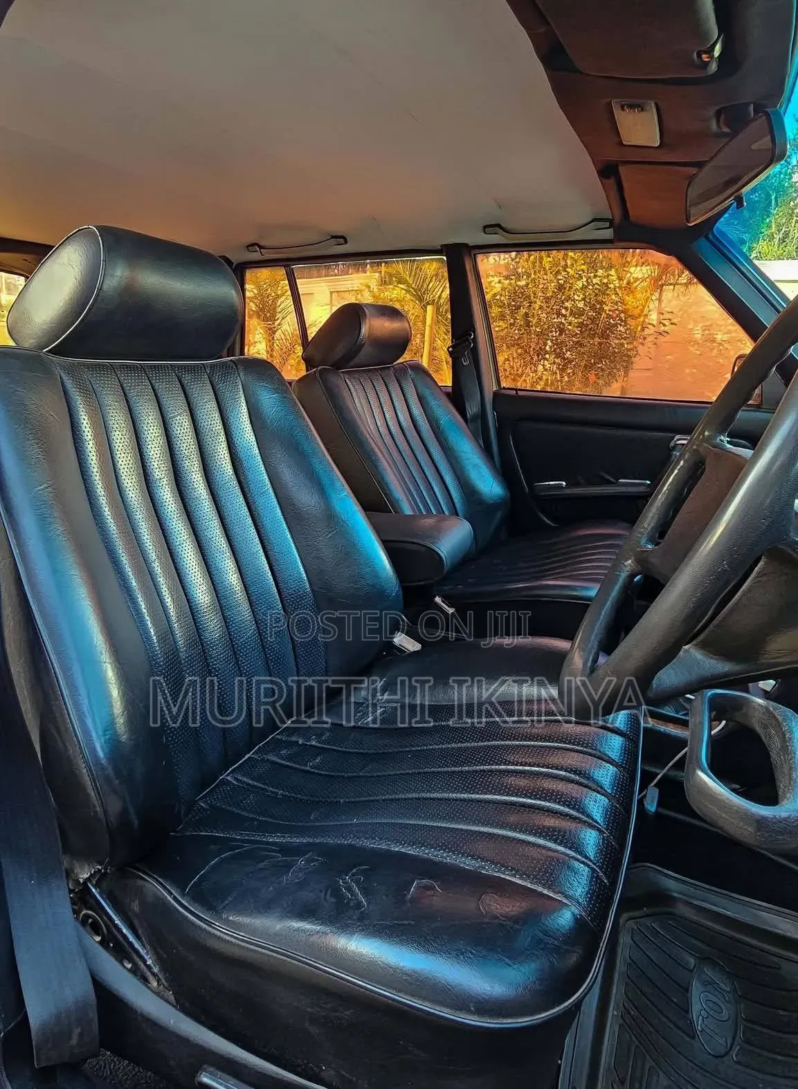 Mercedes-Benz W123 1985 Beige