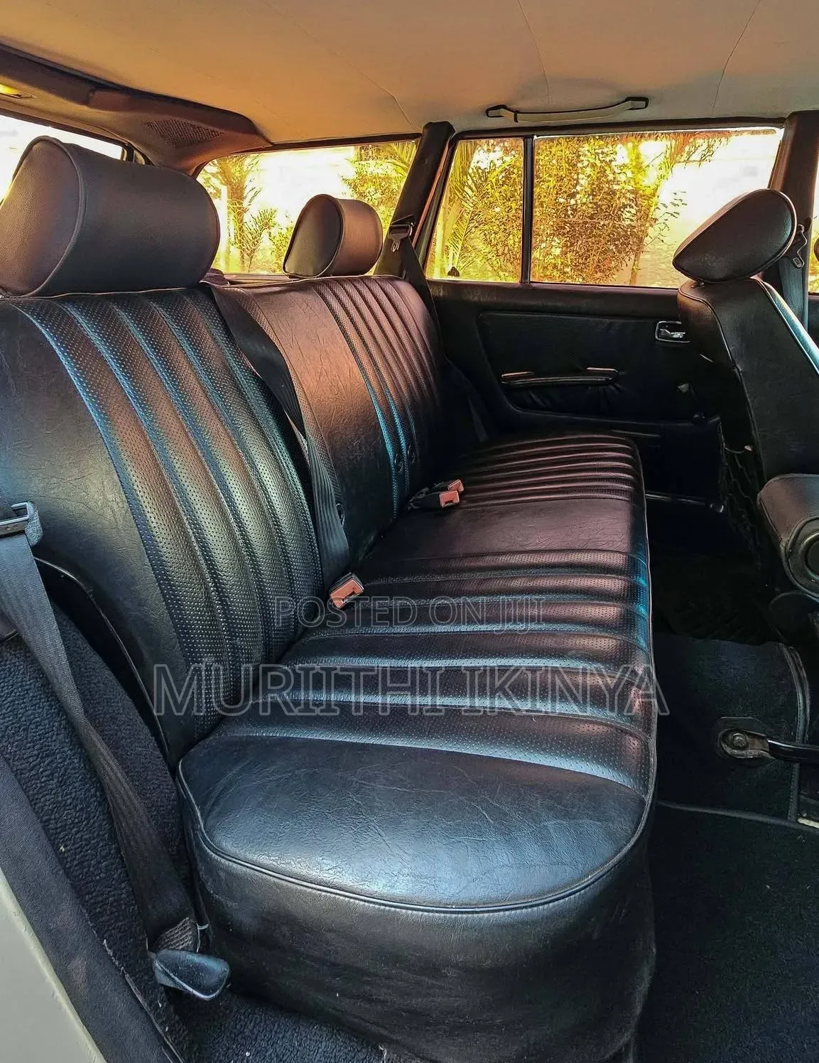 Mercedes-Benz W123 1985 Beige