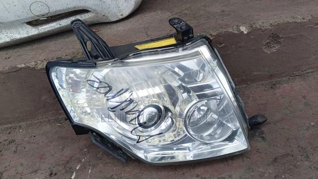 Mitsubishi Pajero Xenon Headlights - main view