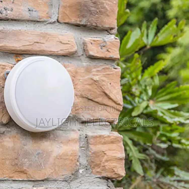 Outdoor Wall Light 18w Led Bulkhead Lamp Round Shape