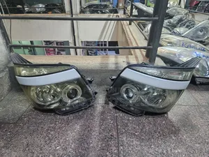 Voxy 2007/3008/2009/2010 Non Xenon Ex Japan Headlights