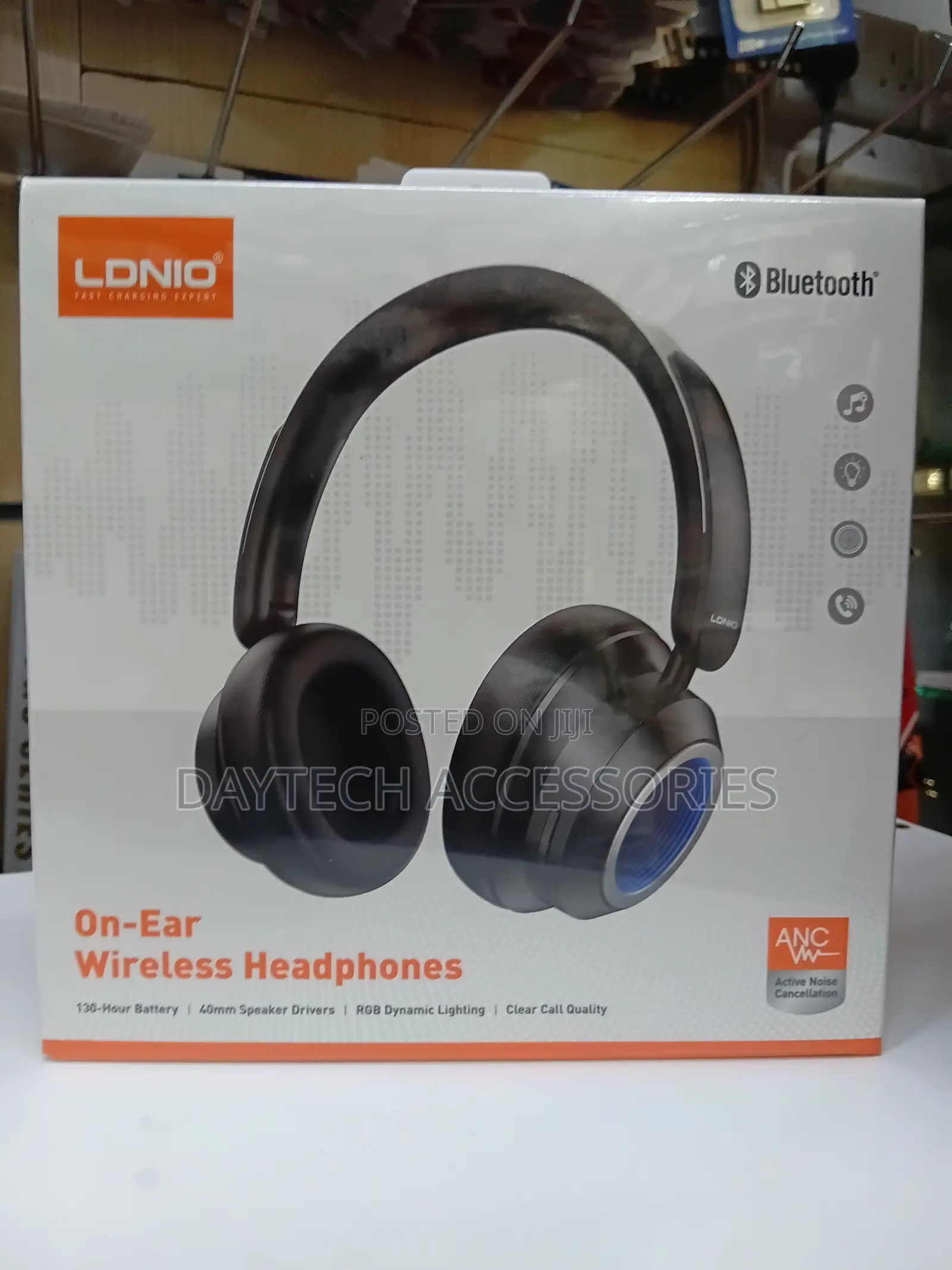 Ldnio H01 Wireless Headphones Featuring Active Noise Cancellation.