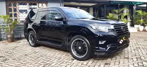 Toyota Land Cruiser Prado 2.7 2019 Black