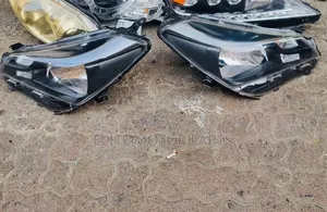 Vitz Jewela 2015 Headlight