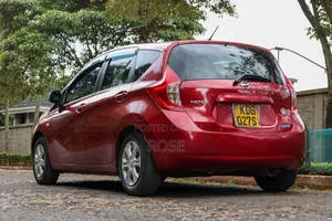 Nissan Note 2014 Maroon
