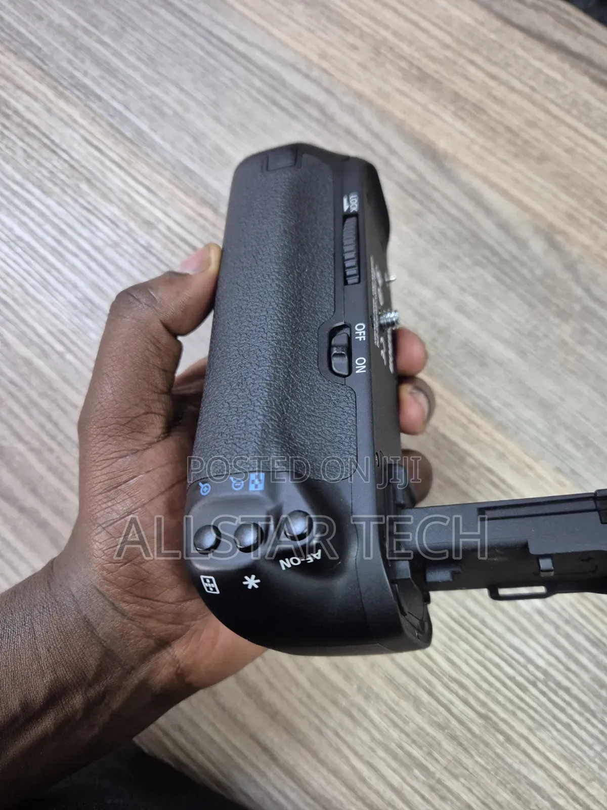Battery Grip Bg-E14 for Eos 70d, 80d, and 90d
