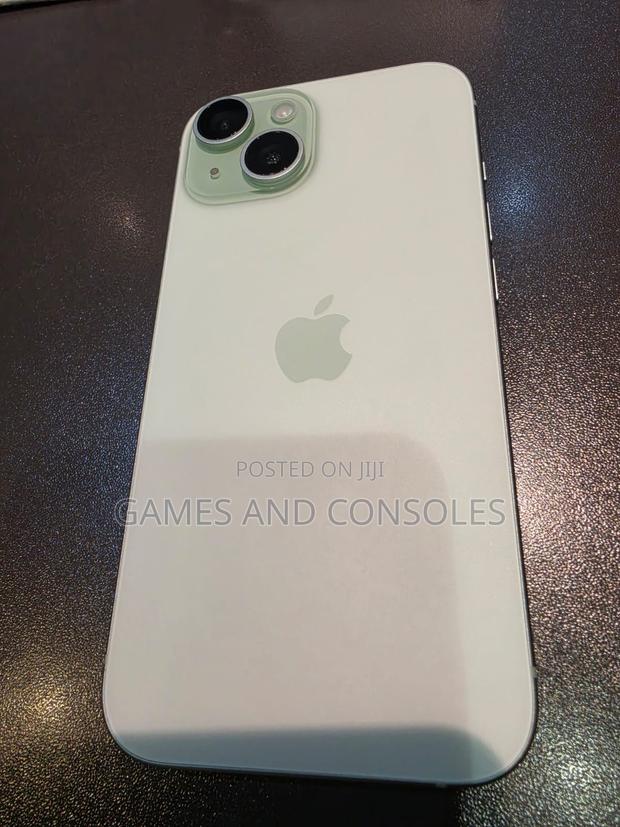 Apple iPhone 15 128 GB Green - thumbnail 2