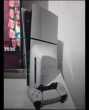 Ps5 1tb Slim Edition With 1 Pad