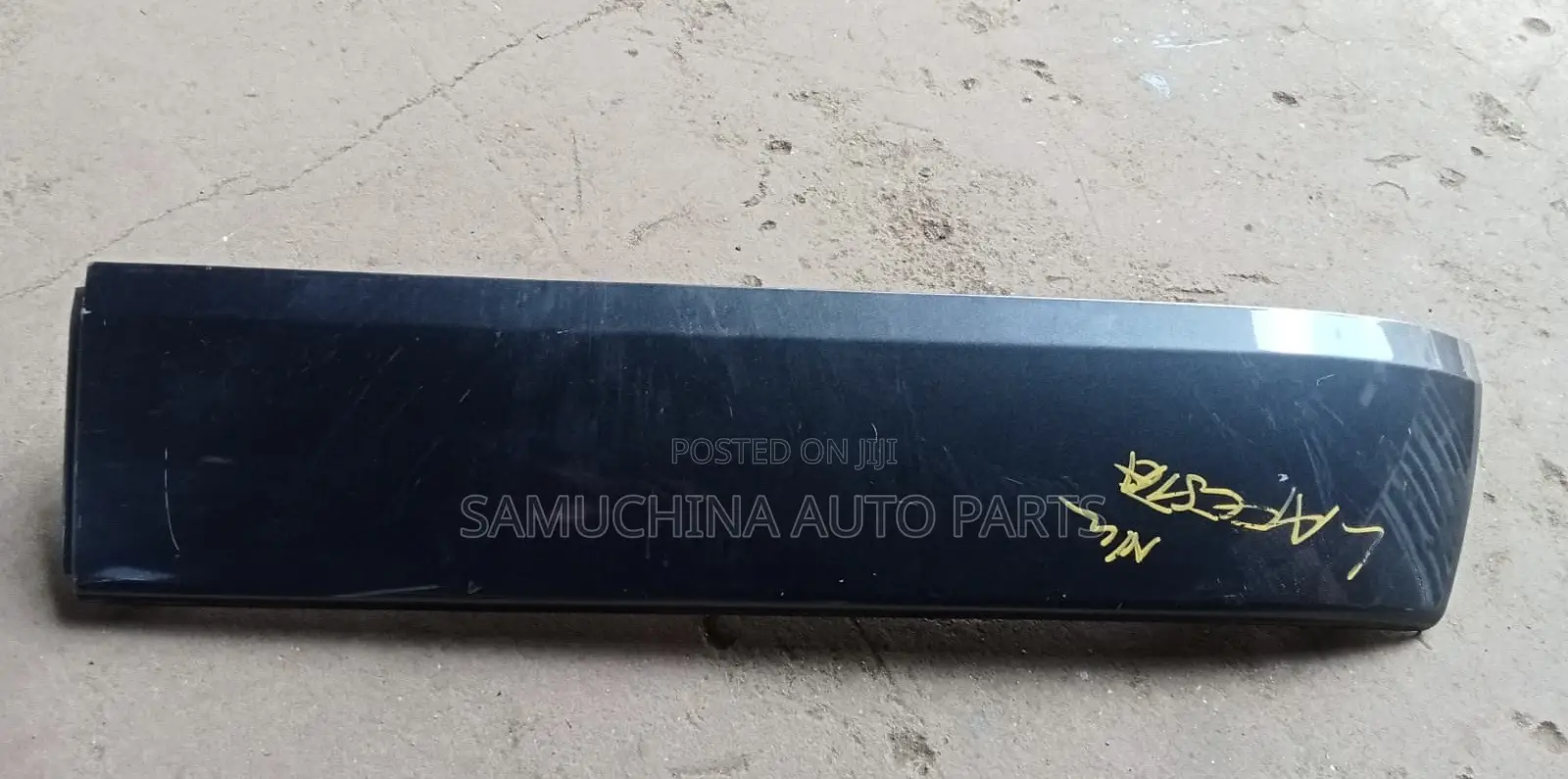 Sliding Door Rail Cover Mazda Premacy/ Nissan Lafesta