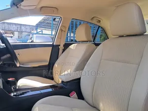Toyota Premio 1.5 FWD 2019 Silver