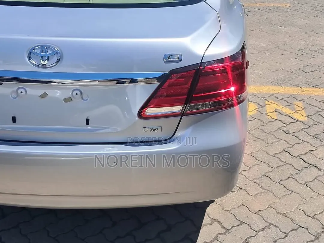 Toyota Premio 1.5 FWD 2019 Silver