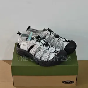 Quality Casual Leather Design Keen Men Shoes