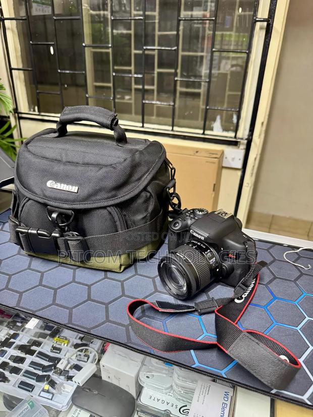 Canon Rebel T6i. 18-55mm Lense 128gb Sd Card