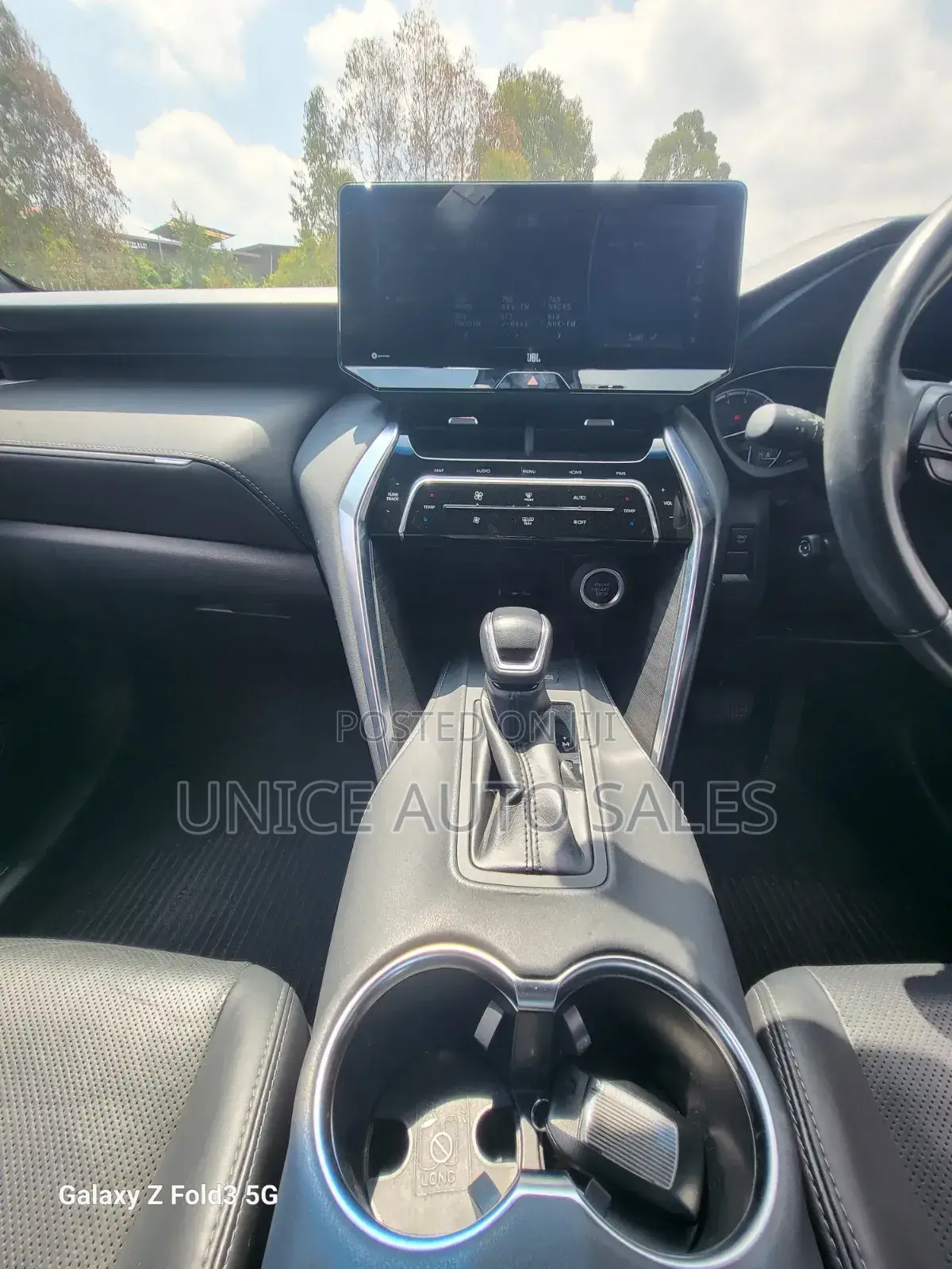 Toyota Harrier 2.0 2020 Black