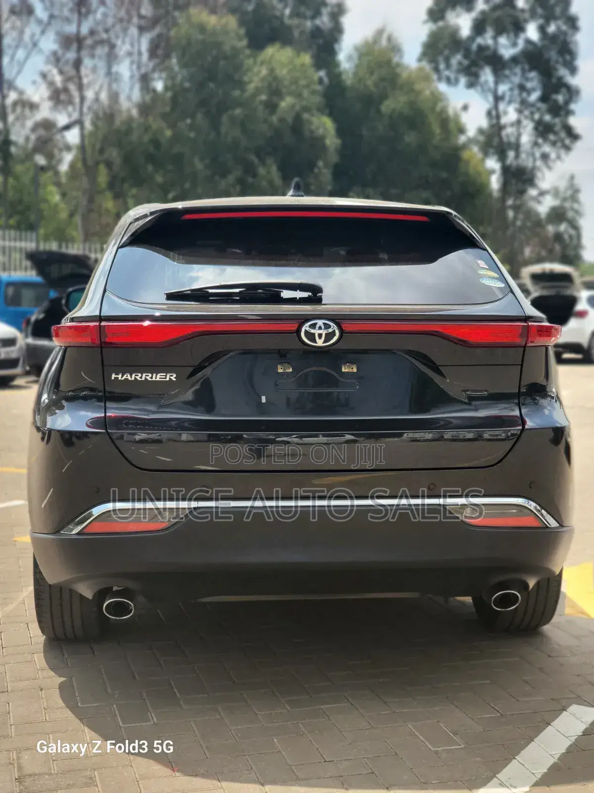 Toyota Harrier 2.0 2020 Black